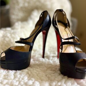 Christian Louboutin, Near Perfect Condition, Exagona Peep Toe Pumps